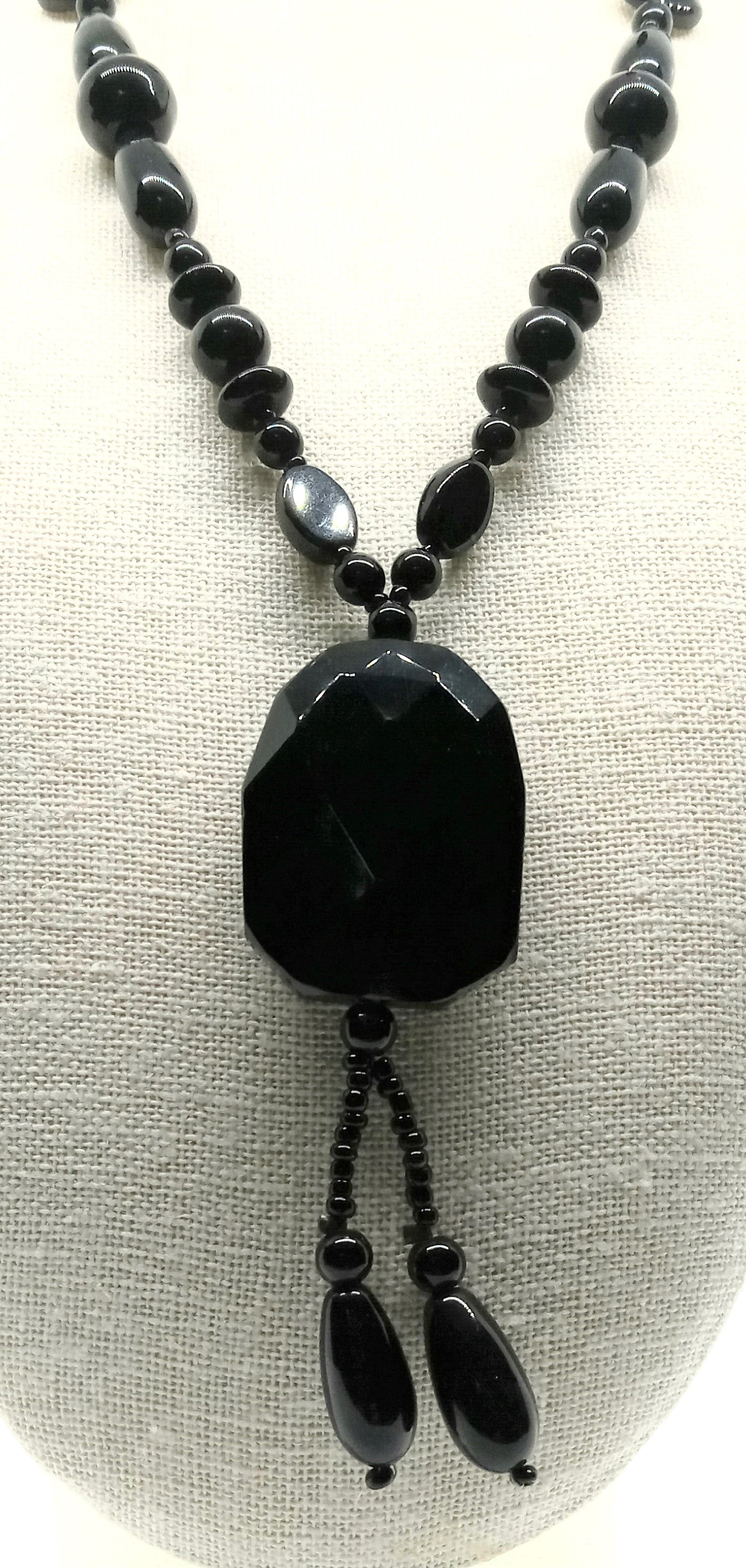 Lovely Black Faceted Necklace