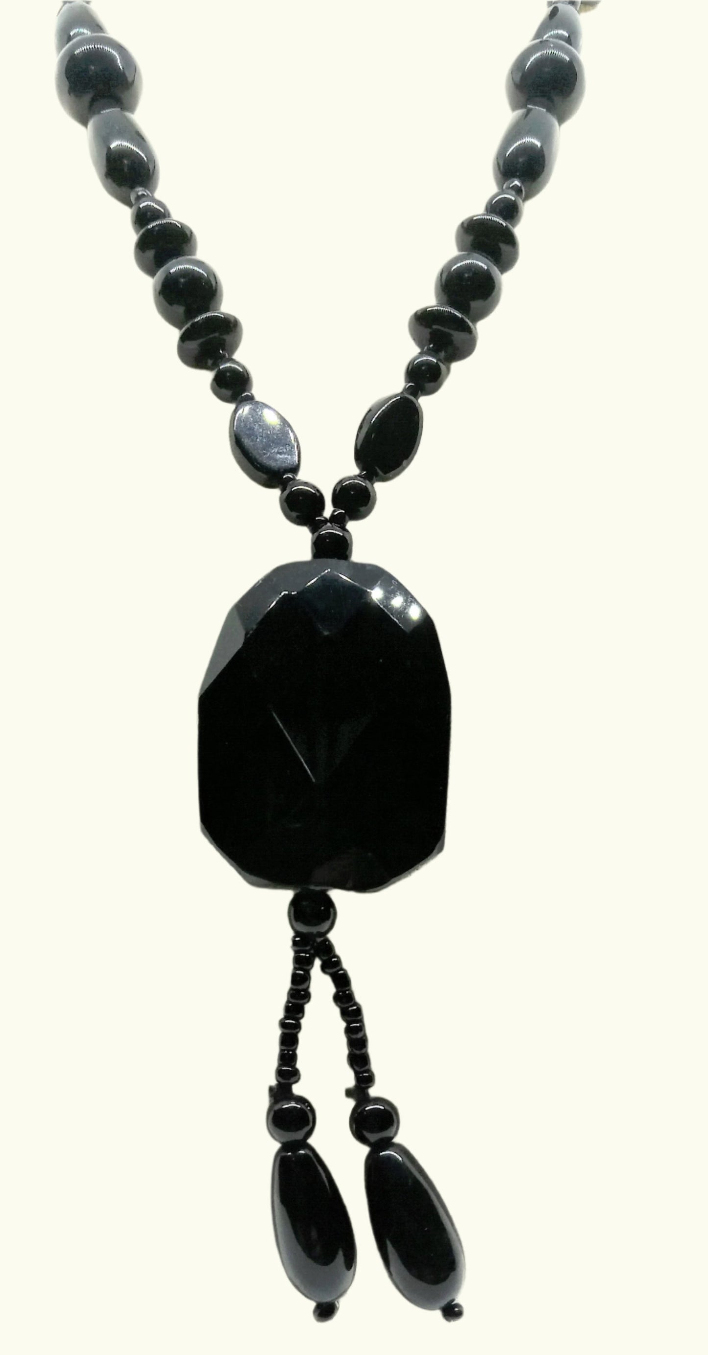 Lovely Black Faceted Necklace