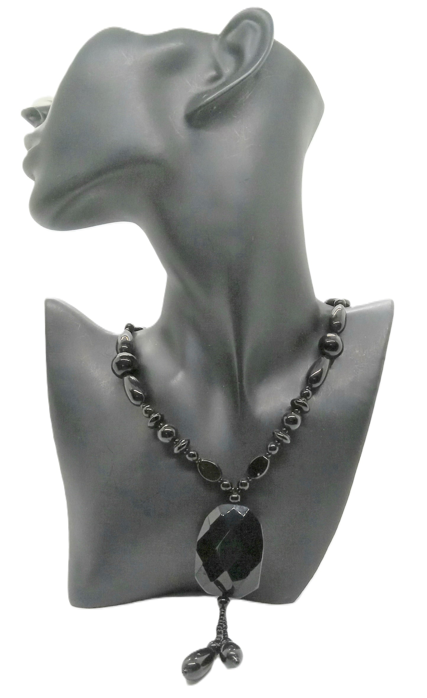 Lovely Black Faceted Necklace