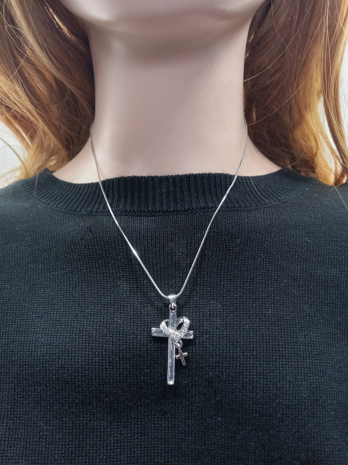 Stunning Heart and Cross Pendant Necklace