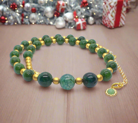 Beautiful Evergreen Delight Necklace