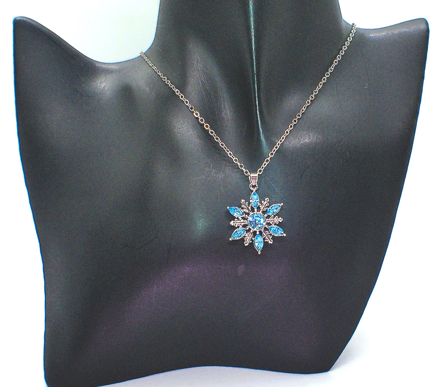 Lovely Blue Winter Snowflake Necklace