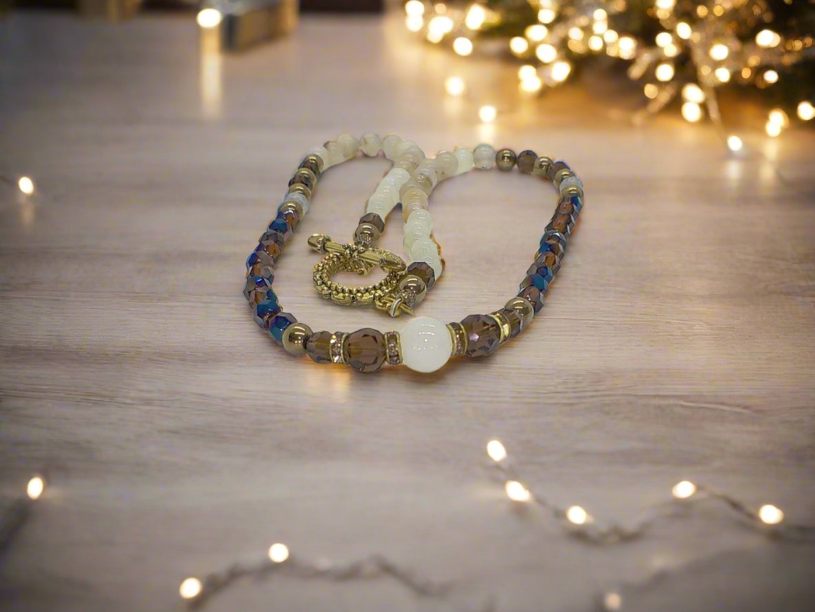 Beautiful Italian Queen 2-B Necklace