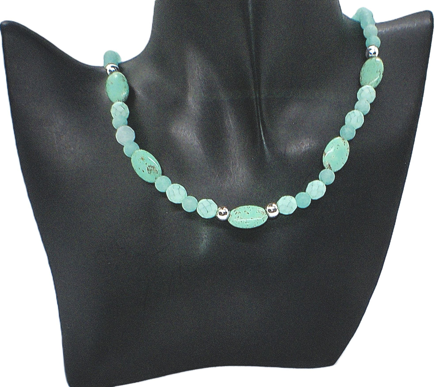 Beautiful Green Goddess A Necklace