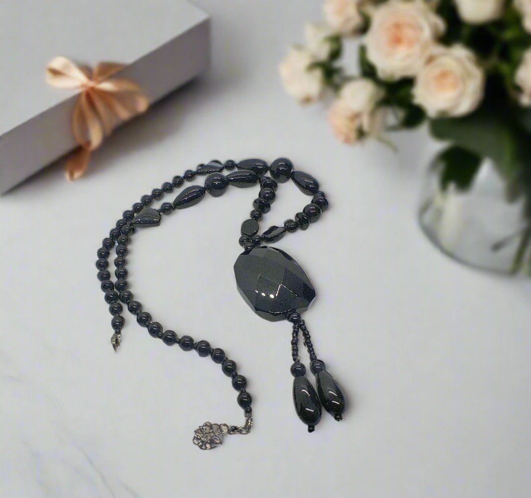 Lovely Black Faceted Necklace