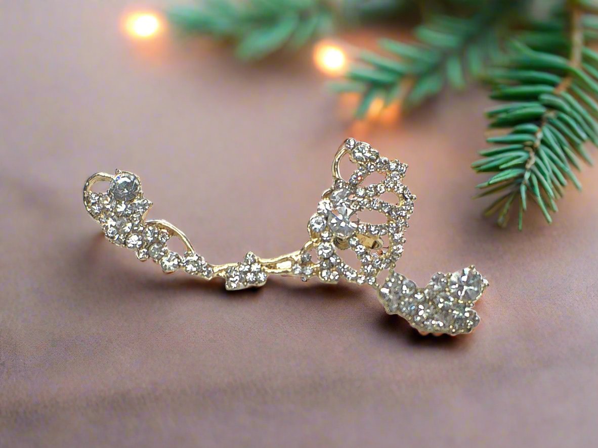 Shimmering Beautiful Ear Cuff