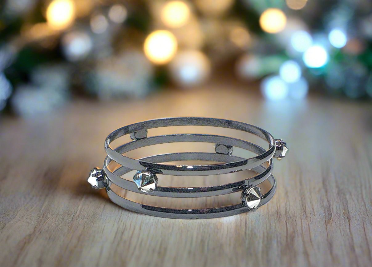 Exciting Triple Bangle Spike Bracelet