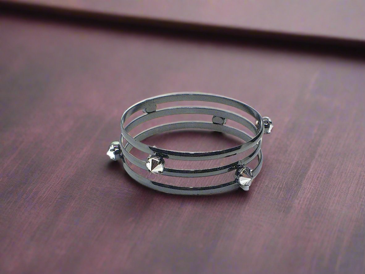 Exciting Triple Bangle Spike Bracelet