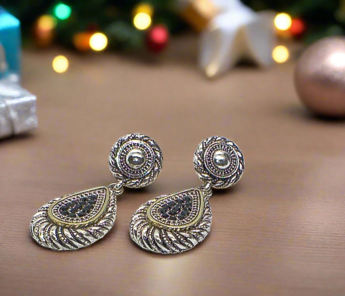 Lovely Silver Swirl Earrings