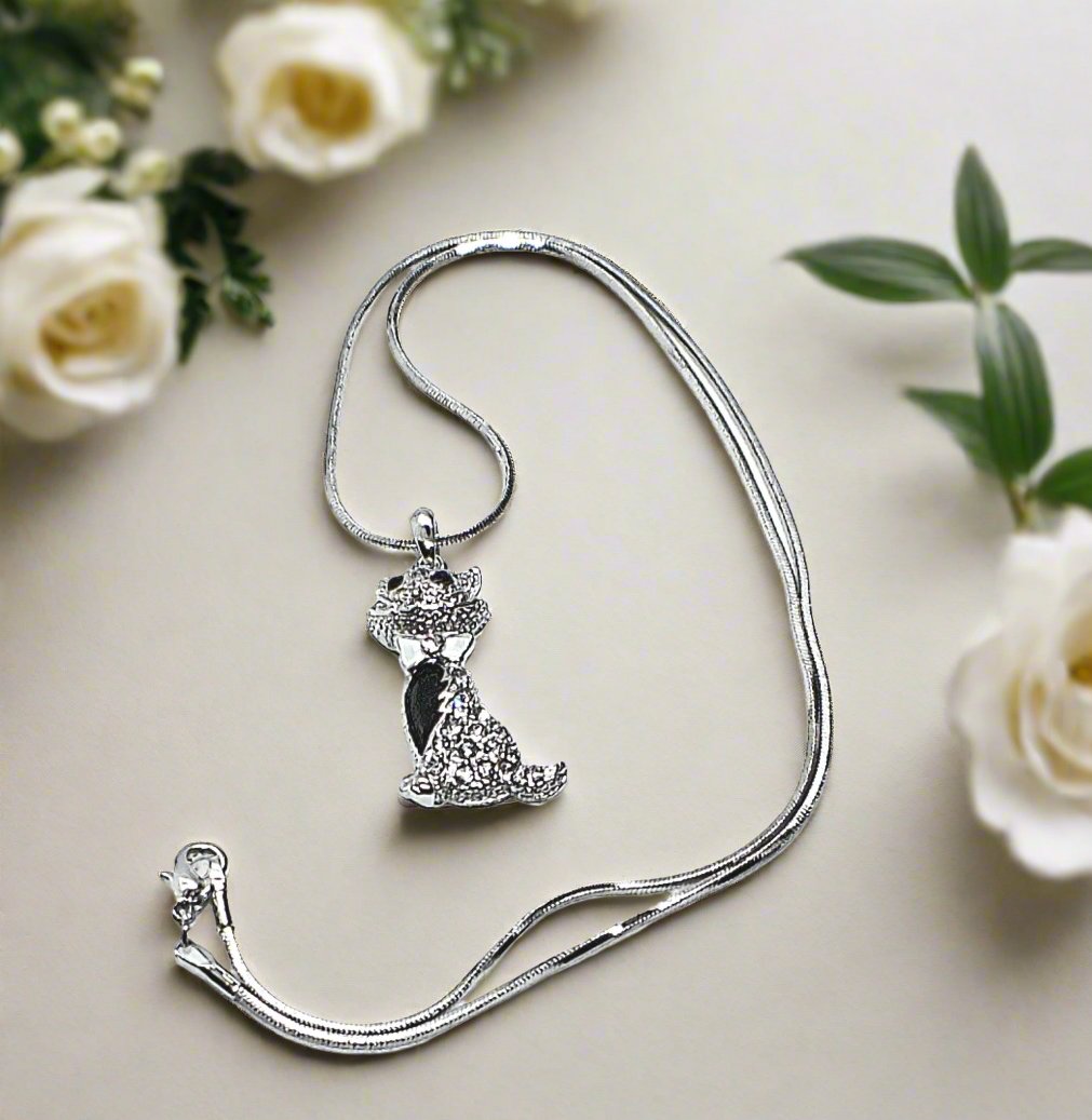 Beautiful Cat's Meow Necklace