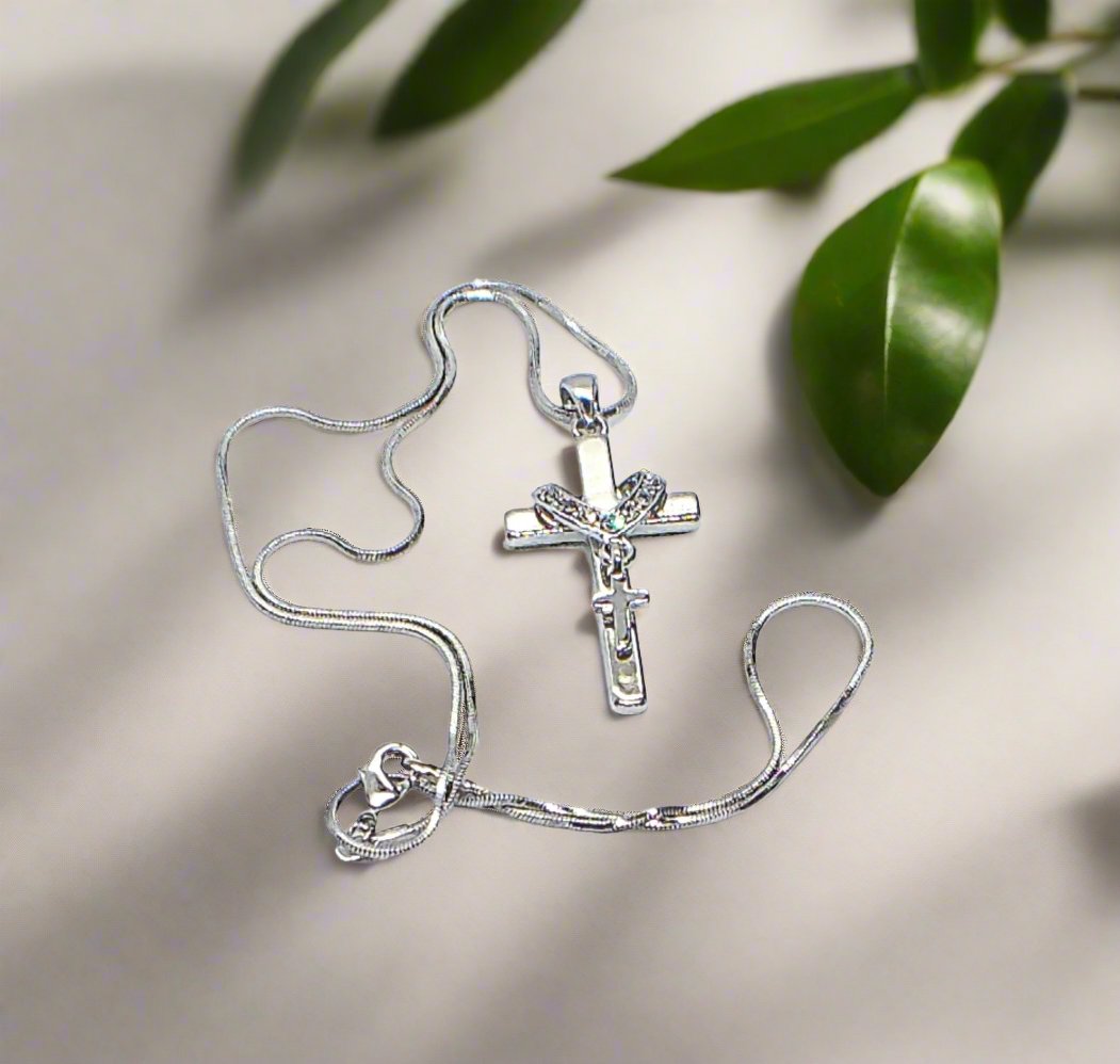 Stunning Heart and Cross Pendant Necklace