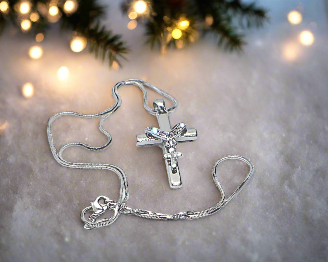 Stunning Heart and Cross Pendant Necklace