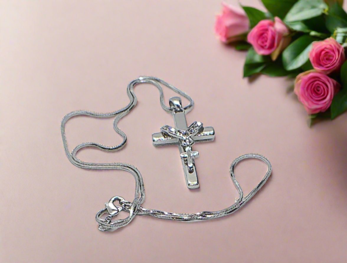 Stunning Heart and Cross Pendant Necklace