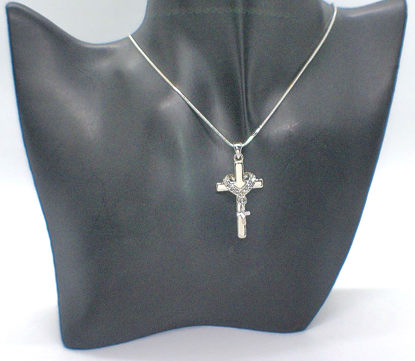 Stunning Heart and Cross Pendant Necklace