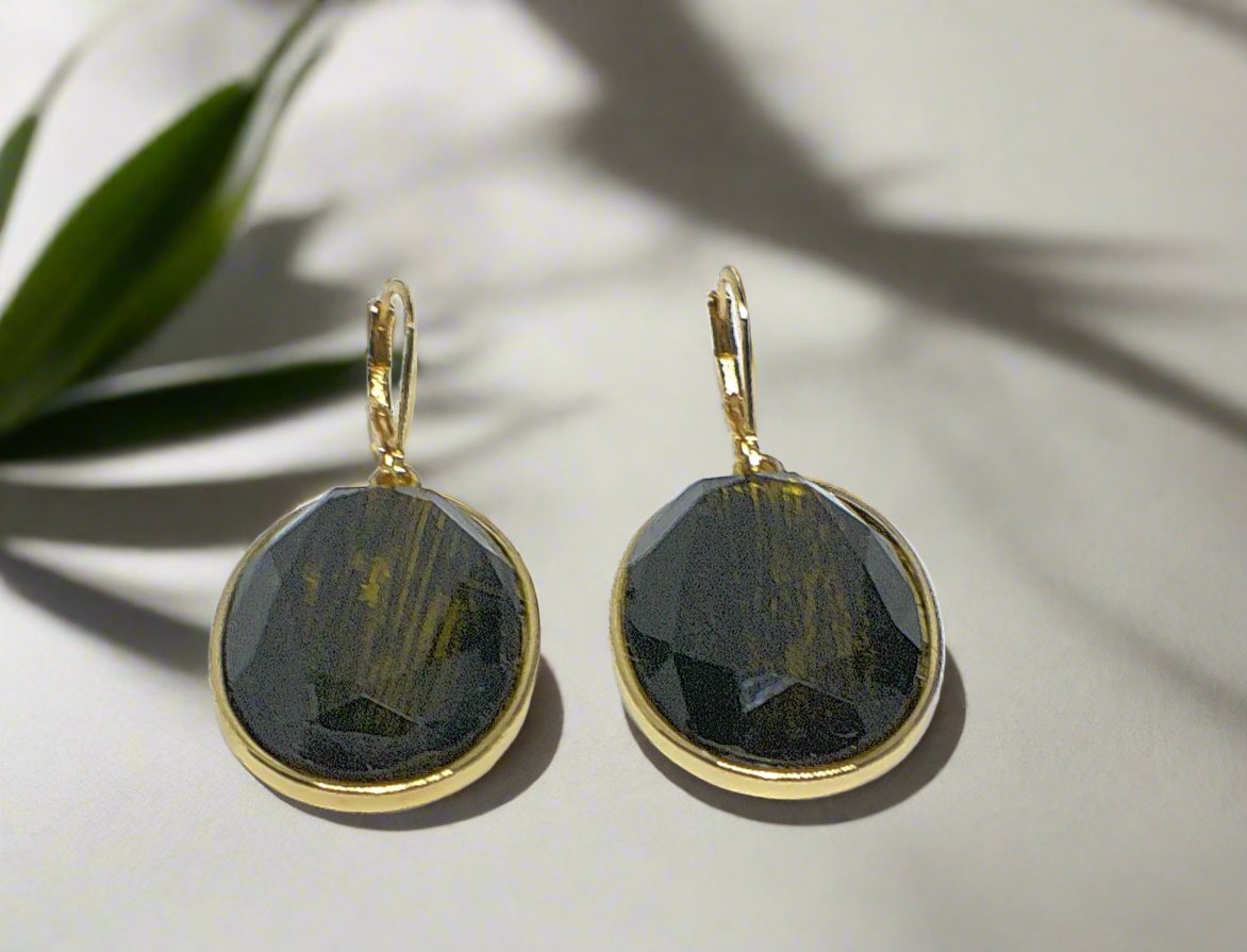 https://www.artistryjewelry.net/products/faceted-oval-stone-earrings