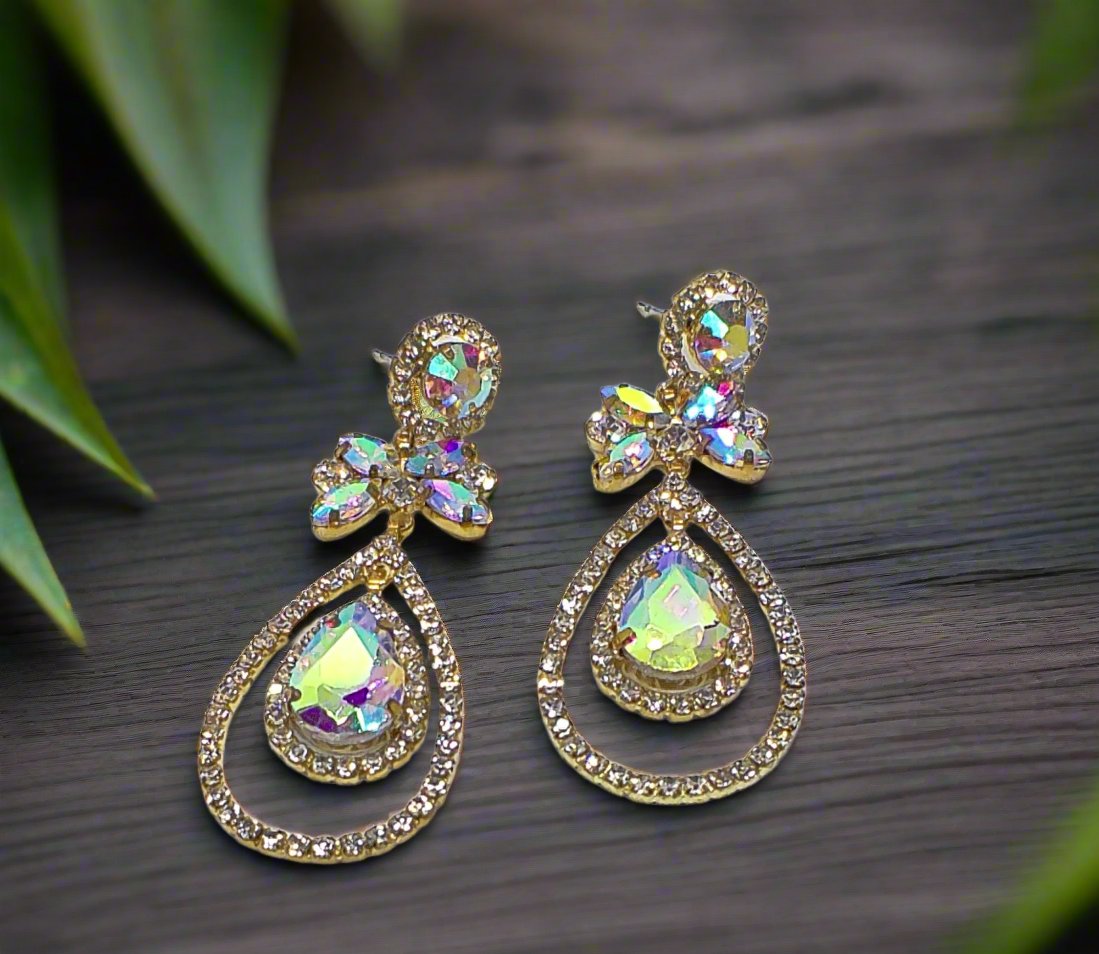 Stunning Tear Drop Stone Earrings