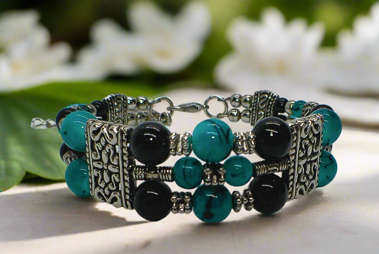 Gorgeous Black and Turquoise Bracelet