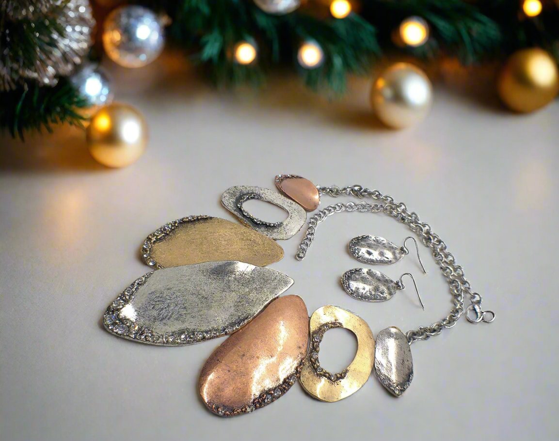 Fabulous Mixed Metals Necklace Set