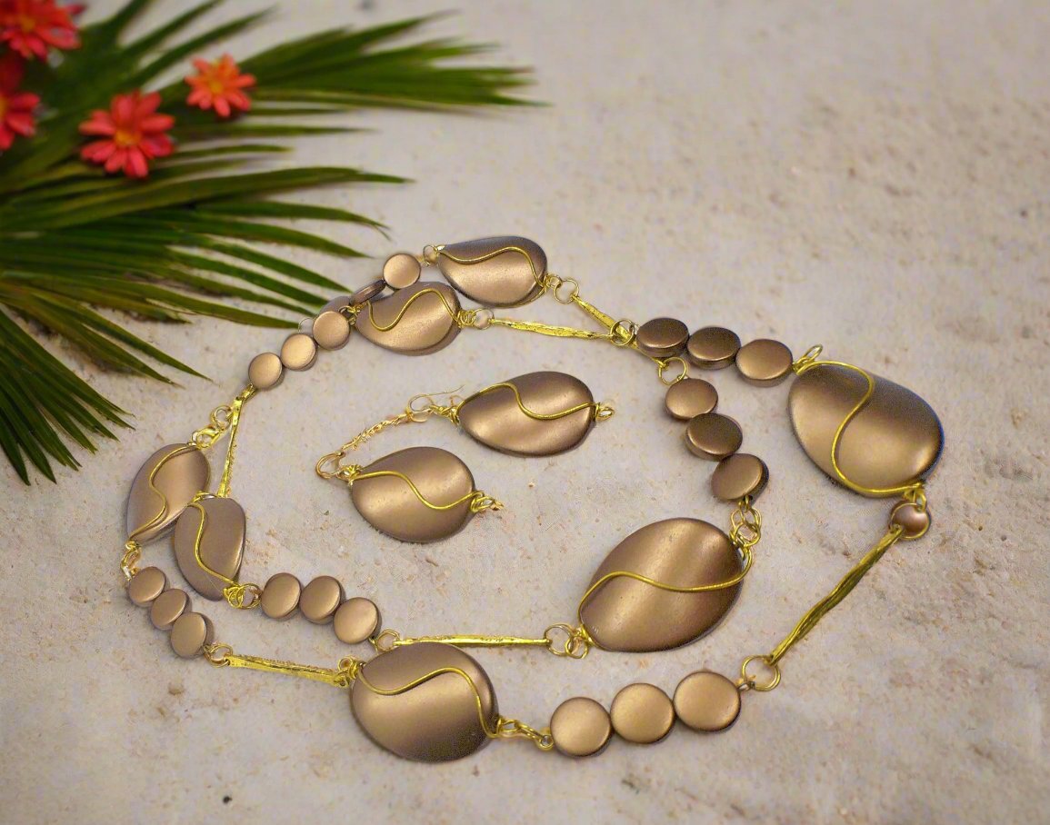 Lovely Bronze Long Necklace Set