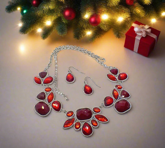 Lovely Red and Silver Necklace Set