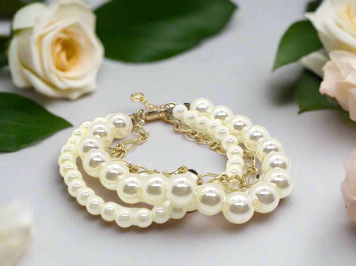 https://www.artistryjewelry.net/products/double-strand-pearl-bracelet