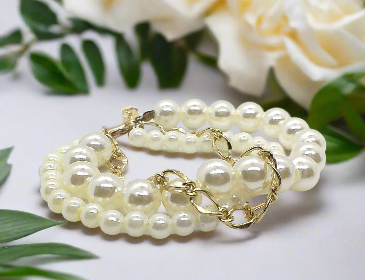 https://www.artistryjewelry.net/products/double-strand-pearl-bracelet