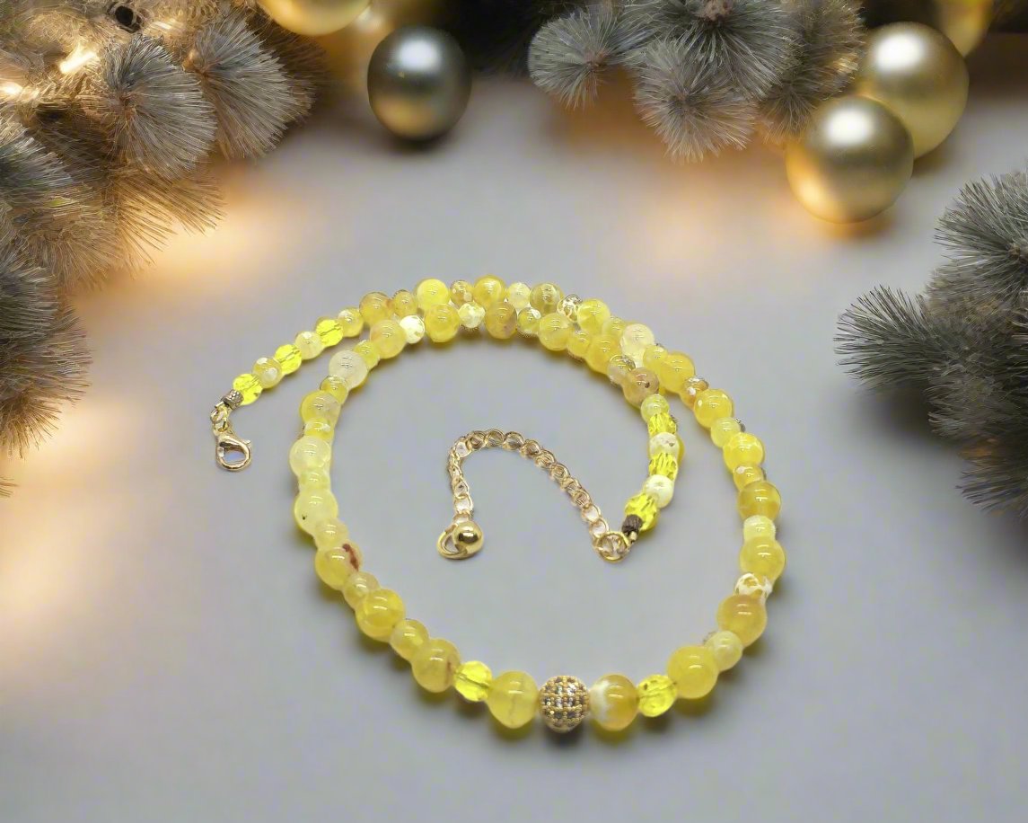 https://www.artistryjewelry.net/products/gorgeous-yellow-fire-agates-and-crystals-beaded-semi-precious-necklace-handcrafted-by-artistry-jewelry