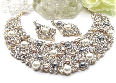 Gorgeous Pearls and Rhinestones Necklace Set