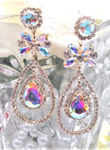 Stunning Tear Drop Stone Earrings