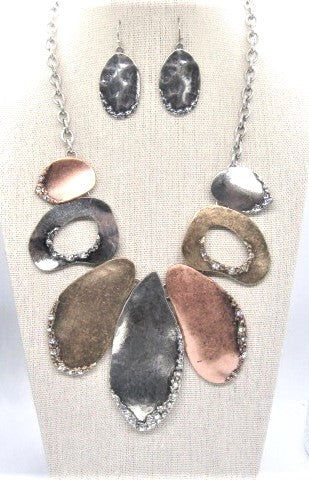 Fabulous Mixed Metals Necklace Set