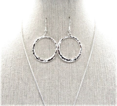 Fantastic Hammered Circles Necklace Set