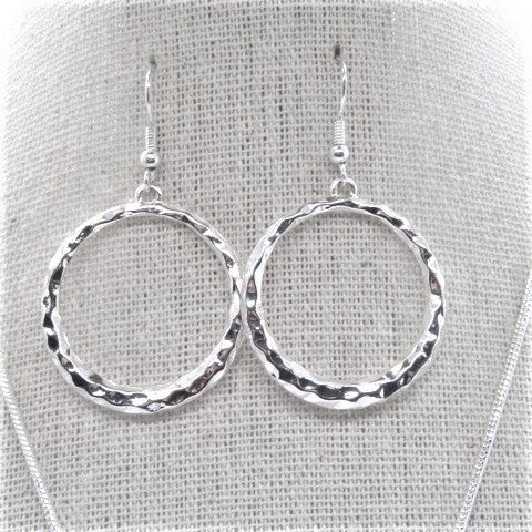 Fantastic Hammered Circles Necklace Set