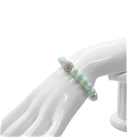 https://www.artistryjewelry.net/products/gorgeous-mint-bracelet