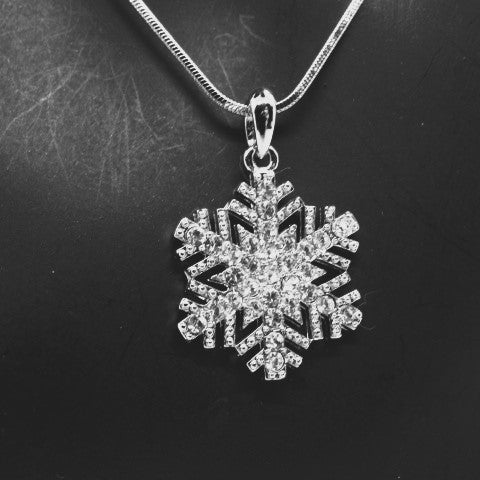 Stunning Crystal Snowflake Necklace