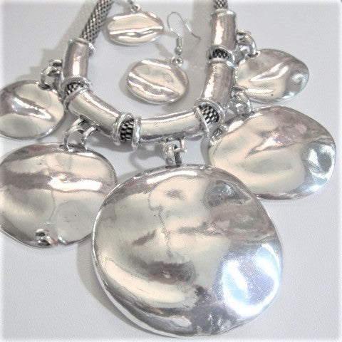 Fabulous Silver Necklace Set