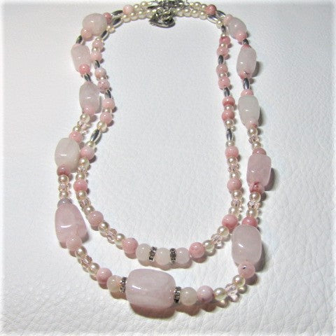 Beautiful Pretty in Pink Necklace Set