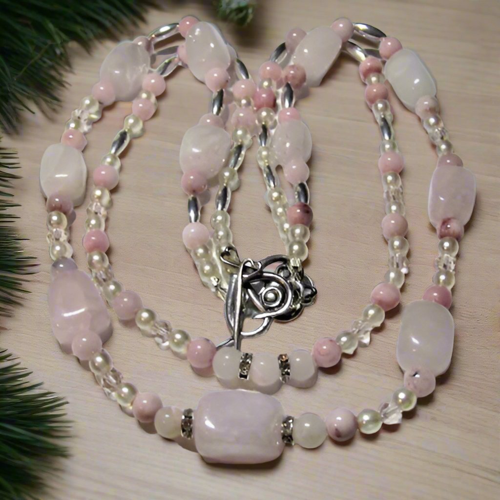 Beautiful Pretty in Pink Necklace Set