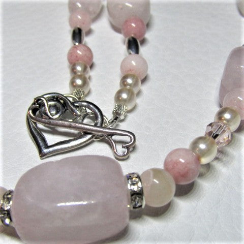 Beautiful Pretty in Pink Necklace Set