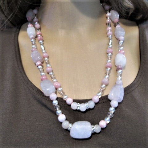 Beautiful Pretty in Pink Necklace Set
