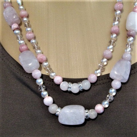 Beautiful Pretty in Pink Necklace Set