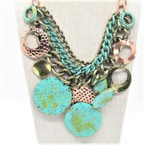 Exciting Green Patina Dangle Necklace Set