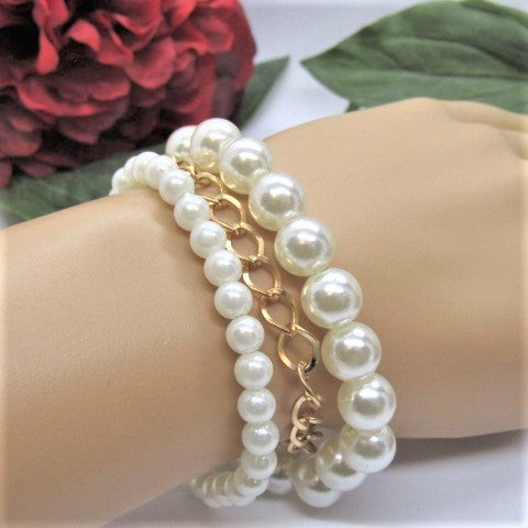 Lovely Double Strand Pearl Bracelet