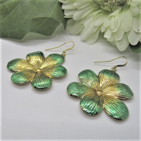 Fancy Green Flowers Earrings