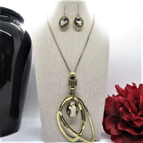 Rings of Beauty Necklace Set
