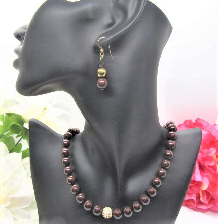 Beautiful Mocca Pearls Necklace Set