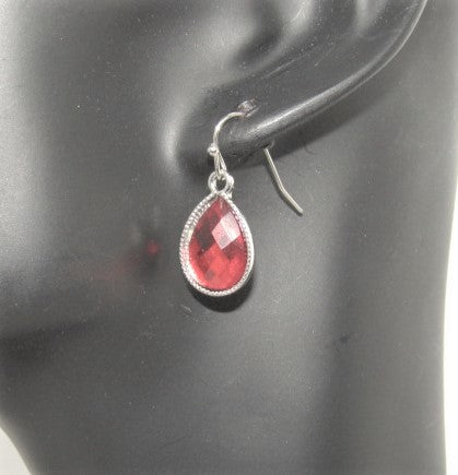 Lovely Red and Silver Necklace Set