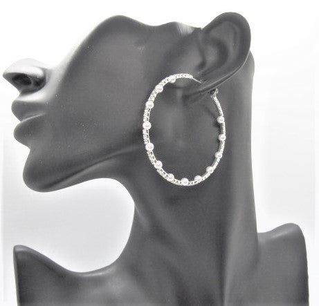 Beautiful Rhinestone and Mini Pearl Earrings