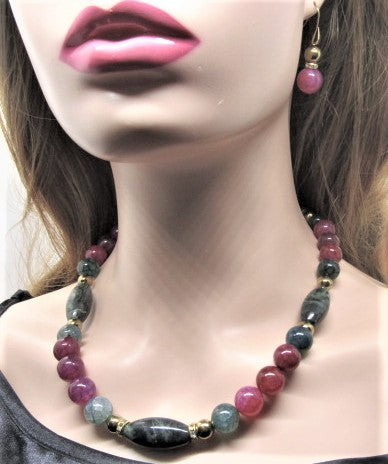 Stunning Raspberry Sweets Princess Necklace Set