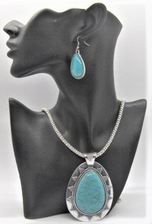 Marvelous Teardrop Turquoise Necklace Set